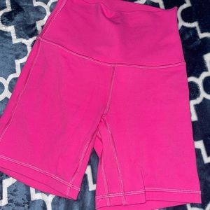 sonic pink 6’ align shorts